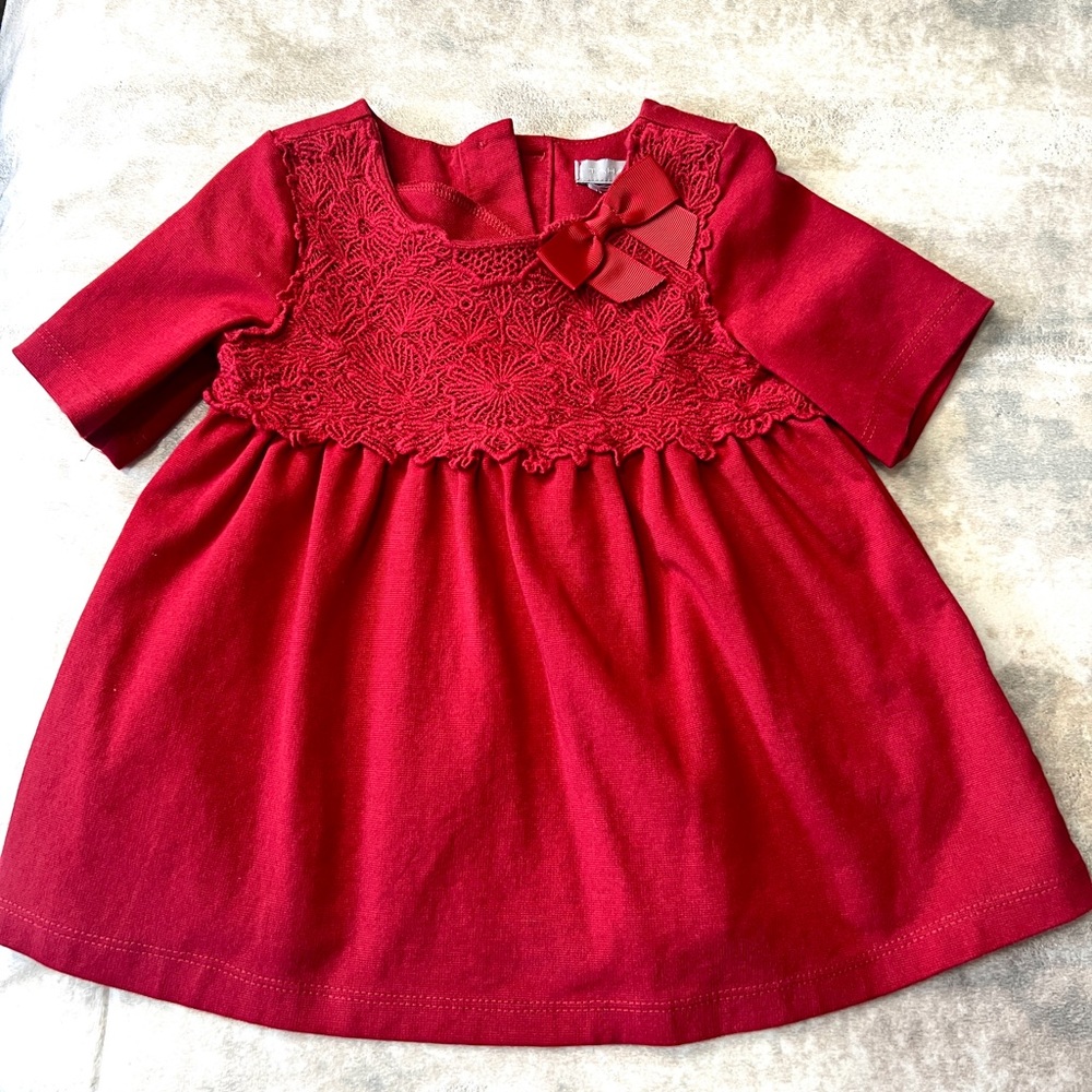 Red blouse top 👧🏻